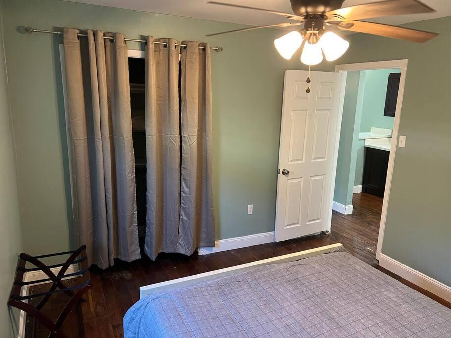 Апартаменты 2 Blocks From French Quarters Новый Орлеан Экстерьер фото
